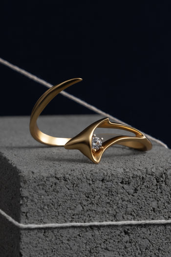 Orbital Lily Cuff - Gold